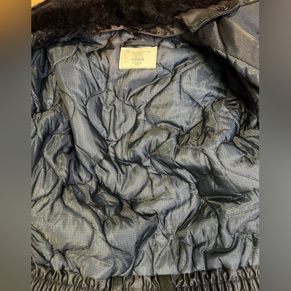Avirex USAF Security Police Cold Weather Bomber Jacket with Faux Fur Collar - Picture 6 of 8